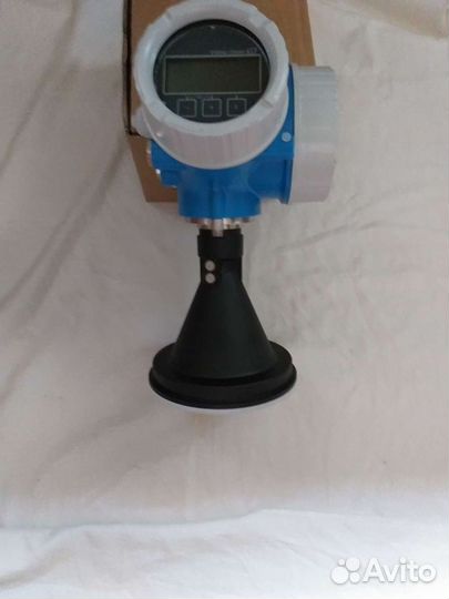 Микроволновой уровнемер Endress+Hauser FMR50