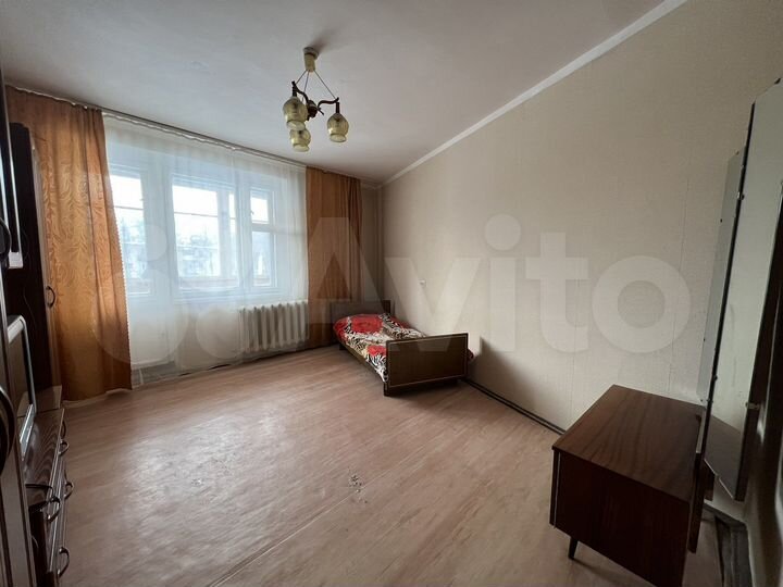 3-к. квартира, 80 м², 3/5 эт.