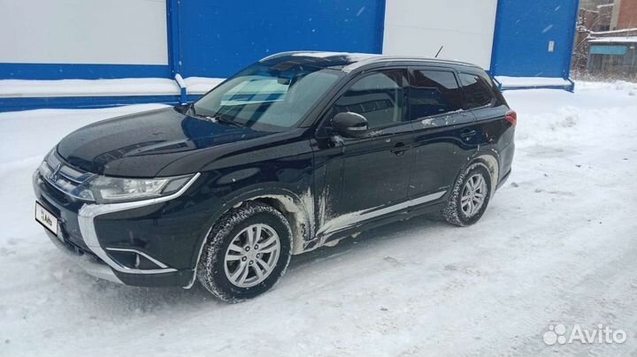 Mitsubishi Outlander 2.0 CVT, 2016, 141 000 км