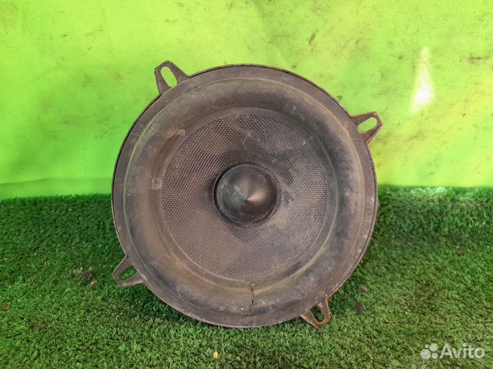 Динамик в авто