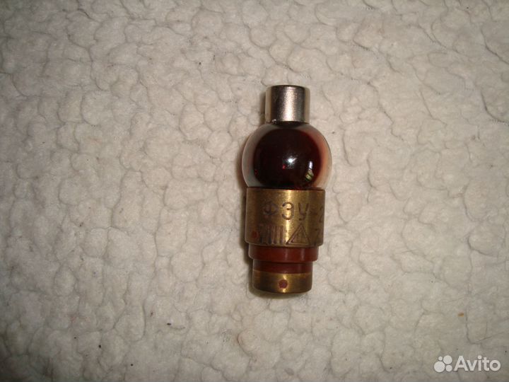 Фото электронный умножитель фэу-2