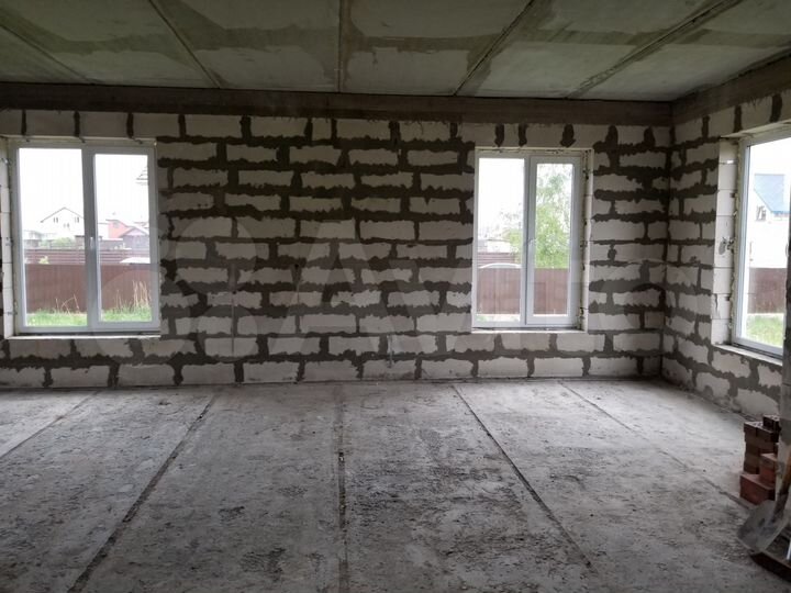 Коттедж 200 м² на участке 15 сот.