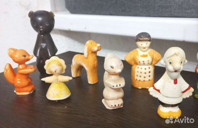 Игрушки СССР колкий пластик