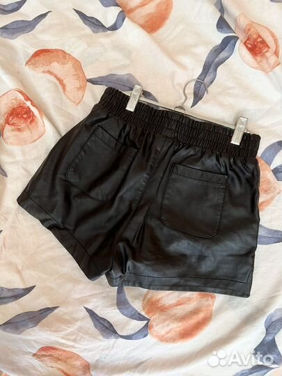 Шорты кожаные
