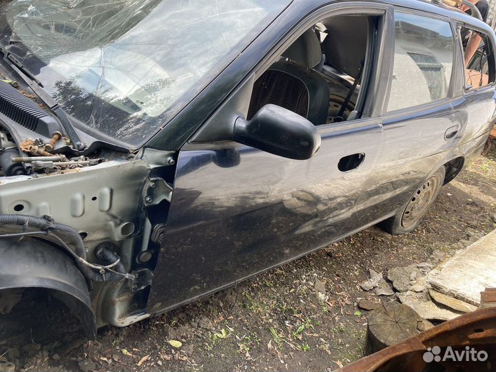 Передняя левая дверь daewoo nubira