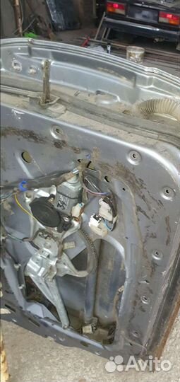 Стеклоподъёмник эл. задний на бмв е34.е32