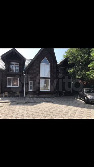 Дом 200 м² на участке 4 сот.