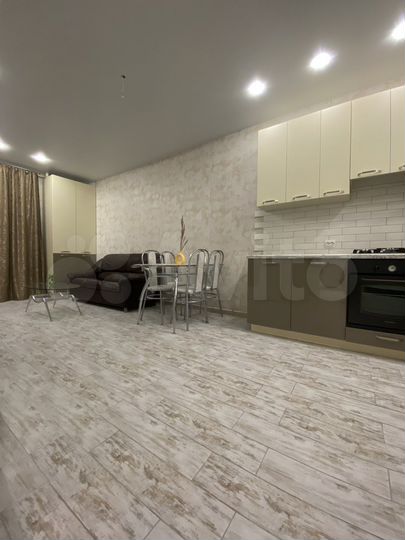 2-к. квартира, 54 м², 2/22 эт.