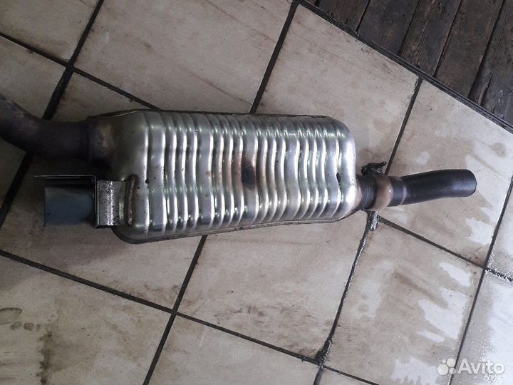 Глушитель с резонатором