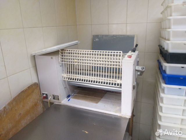 Тестораскаточная машина