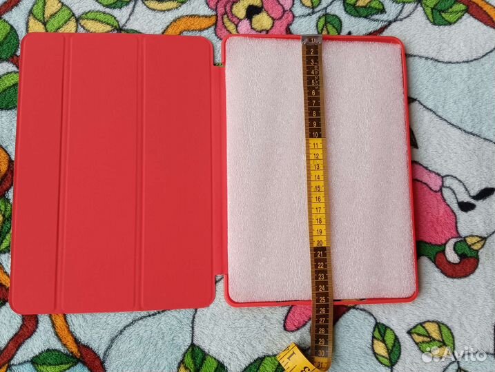 Чехлы для планшетов