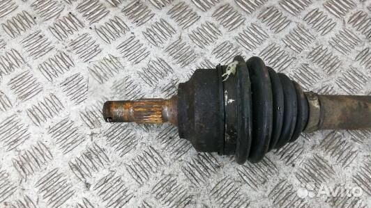 Привод передний левый peugeot 308 1 (DNI28KS01)