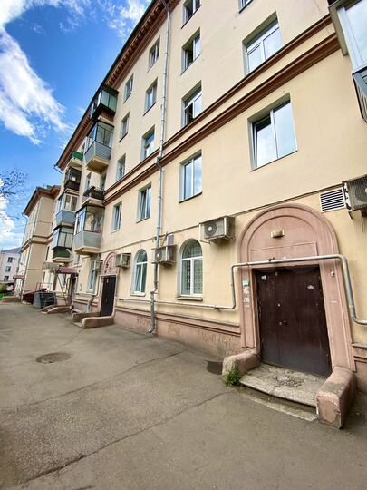 2-к. квартира, 60 м², 3/5 эт.