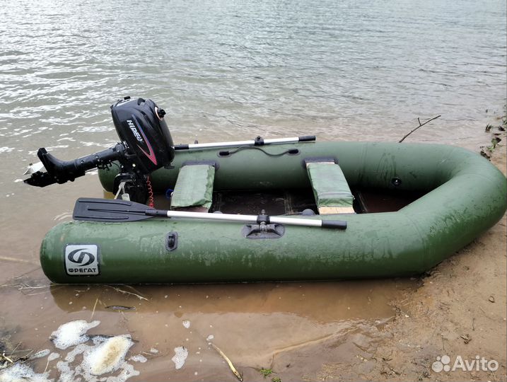Надувная лодка пвх и мотор 5л.с