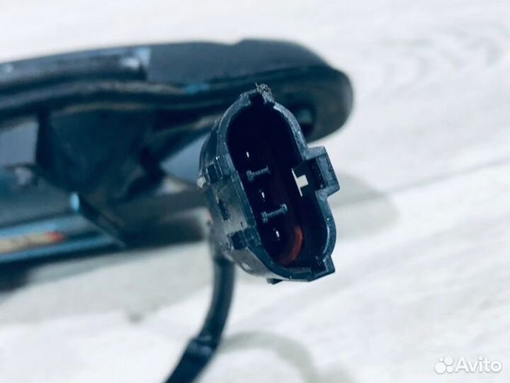 Ручка двери передняя левая Kia Sorento SUV D4CB