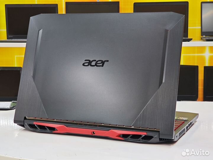 Игровой Acer 15.6