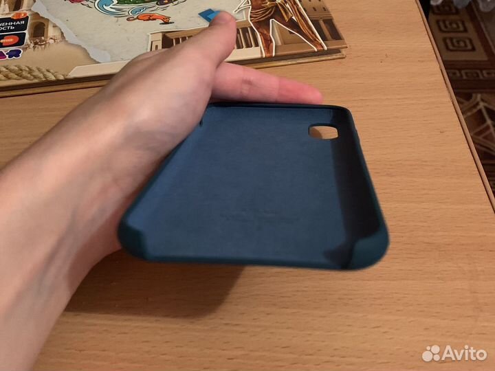 Продам чехол на айфон X(новый)