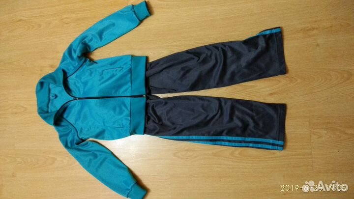 Спортивный костюм