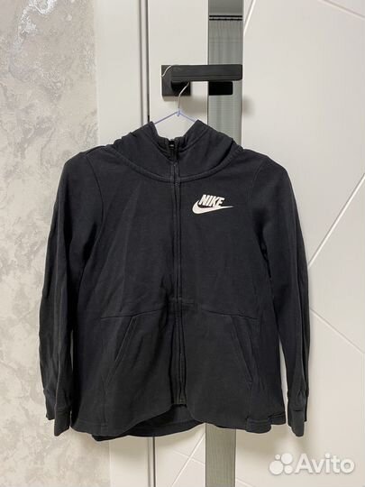 Спортивная кофта (Nike)