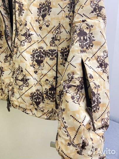 Куртка сноубордическая