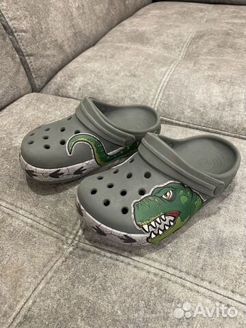 Crocs J1