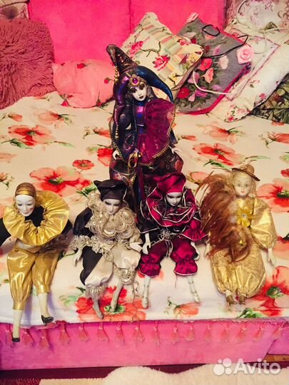 Куклы фарфоровые