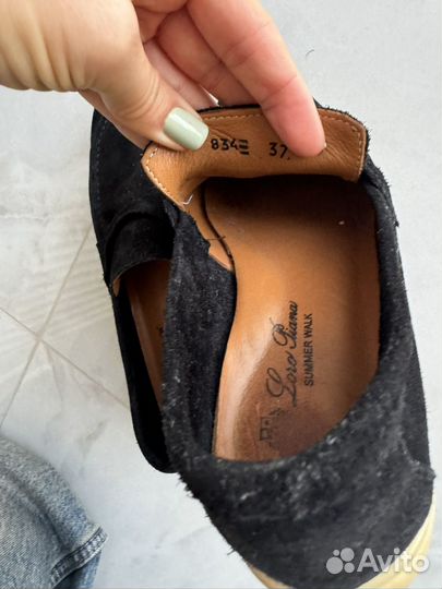 Лоферы Loro Piana черные на р. 36,5