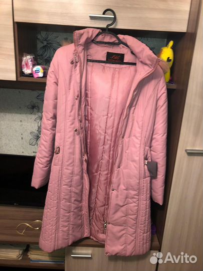 Продам Женские Куртки