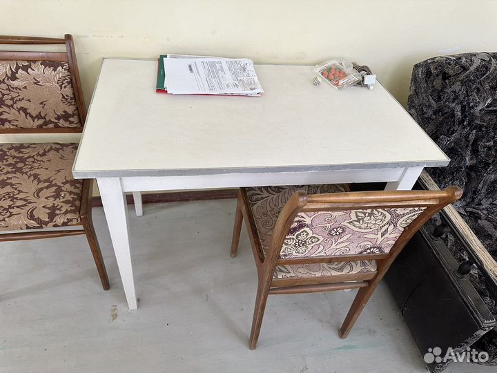 Отдам мебель