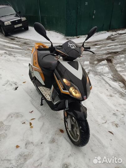 Скутер Stels Vortex