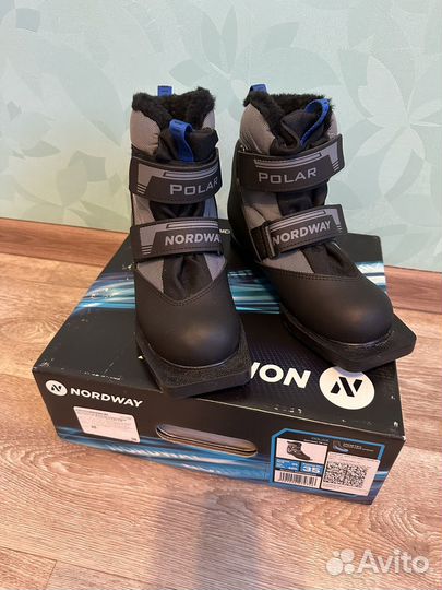 Лыжные ботинки детские