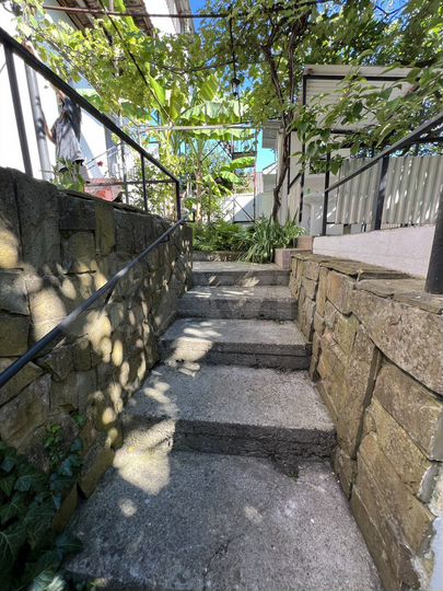 Комната 12 м², 2/2 эт.