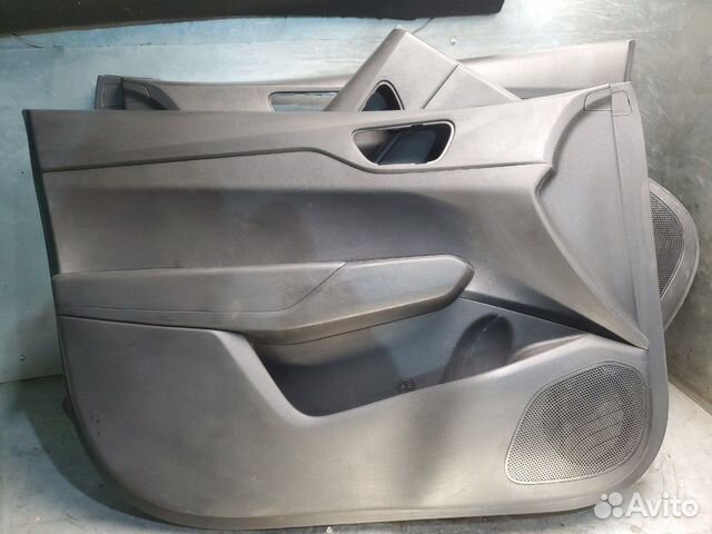Hyundai Solaris 2 Обшивка двери левой правой