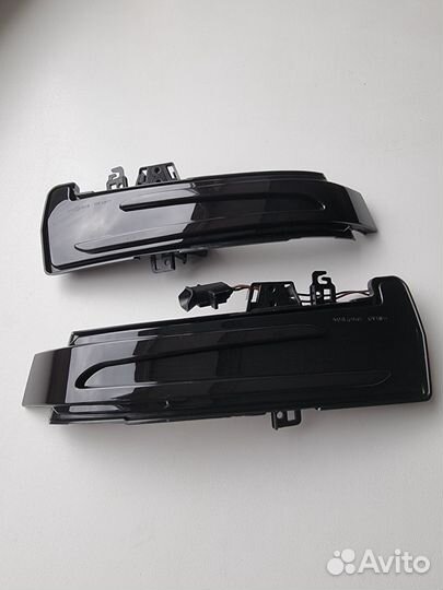 Бегающие поворотники mercedes A B E C S 2008-2018