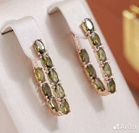 Серьги позолота зеленый циркон