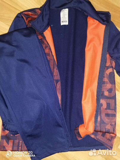 Спортивный костюм