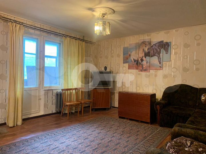 3-к. квартира, 64 м², 3/9 эт.