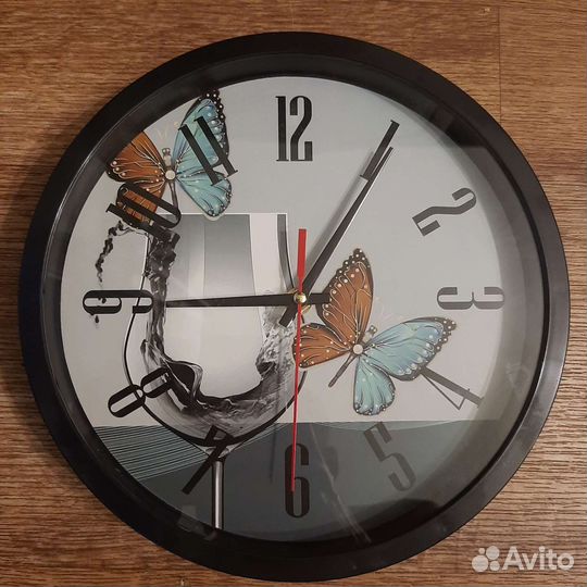 Часы настенные