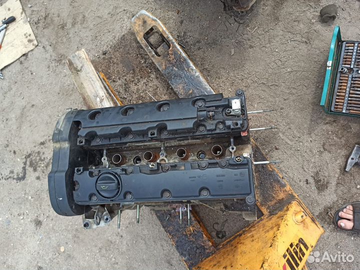 Двигатель PSA RFN Peugeot 307 2.0 EW10J4