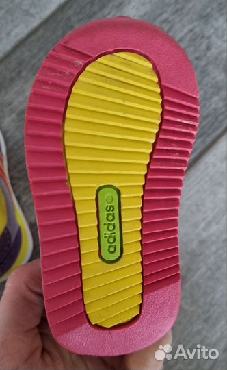 Кроссовки детские adidas 18 размер