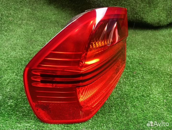 Задний фонарь левый Bmw E90
