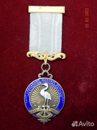 Серебрянная медаль масонов, Англия, 1915 год