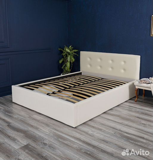 Кровать двуспальная 140 200