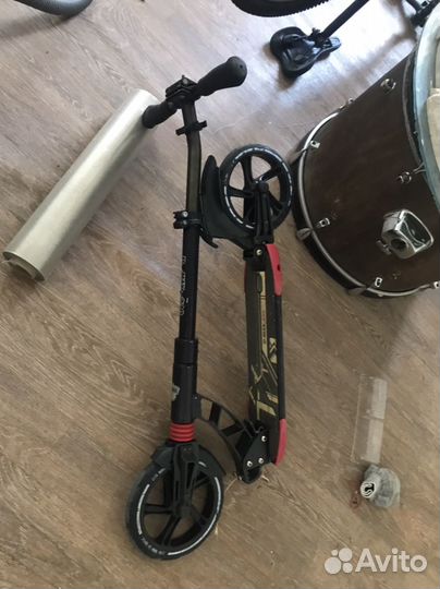 Cамокат D-MAX 230 черный