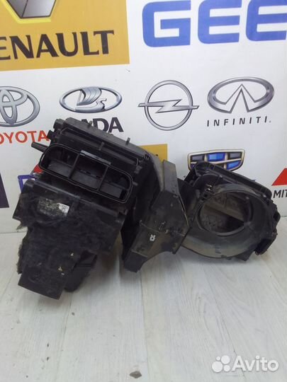 Корпус печки отопителя Volkswagen polo 5