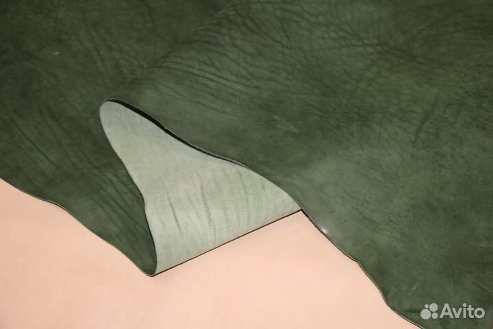 Кожа. Изумруд без покрытия. 1,3-1,5 мм