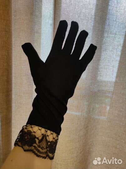 Перчатки кружевные