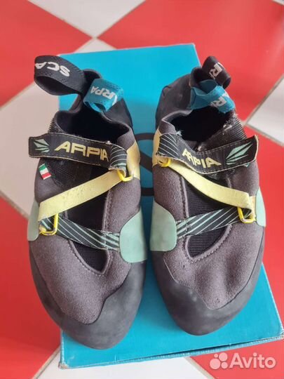 Скальные туфли р.36 scarpa arpia WMN black-aqua