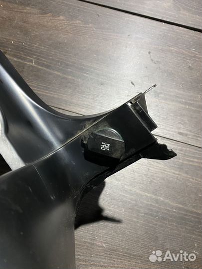 Правая полка для Yamaha FJR1300 03-05