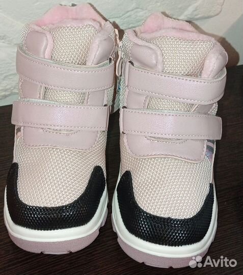 Новые зимние ботинки 25-26 размер